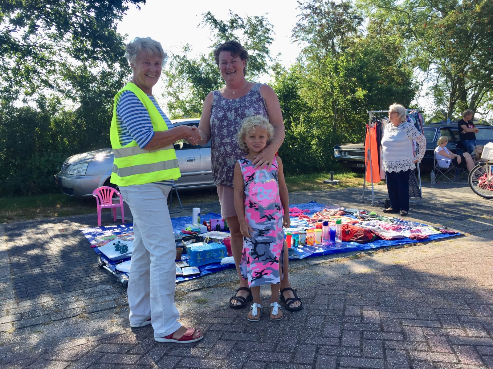 Ingrid Hoogewerf Wint Staplaats Kofferbakmarkt Samen Vrienden Terug ingrid-hoogewerf-wint-staplaats-kofferbakmarkt-samen-vrienden-terug