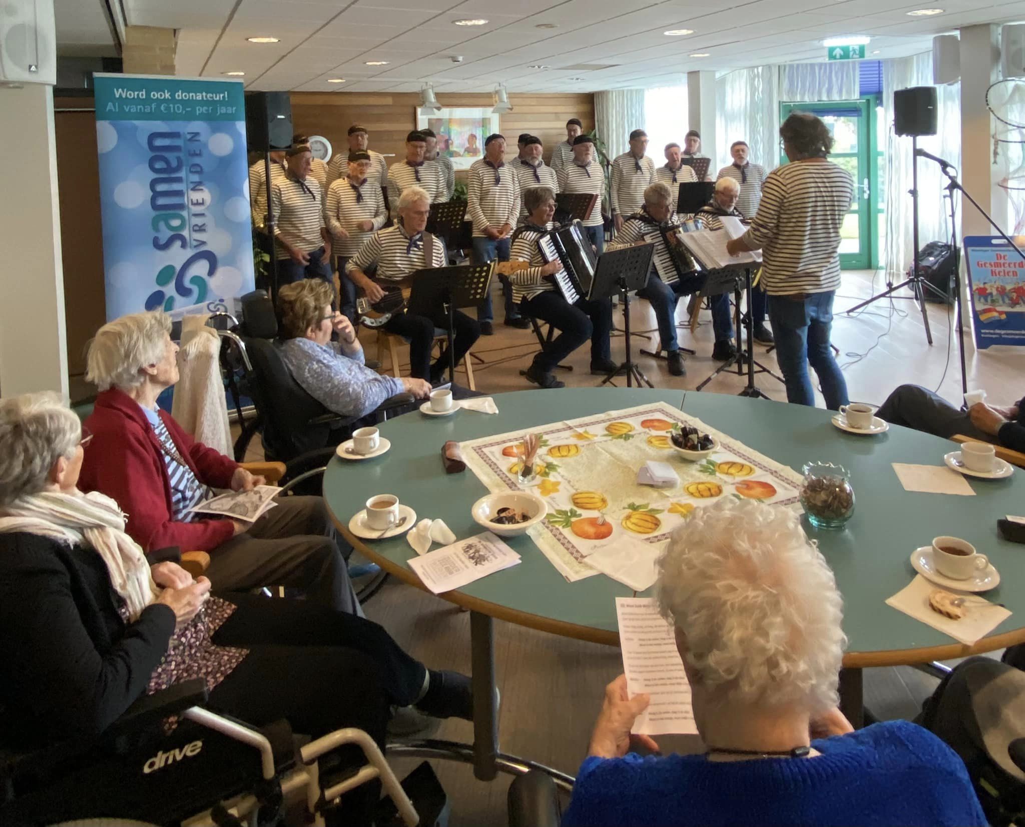 Op 9 oktober zongen de Gesmeerde Kelen in Lelypark 