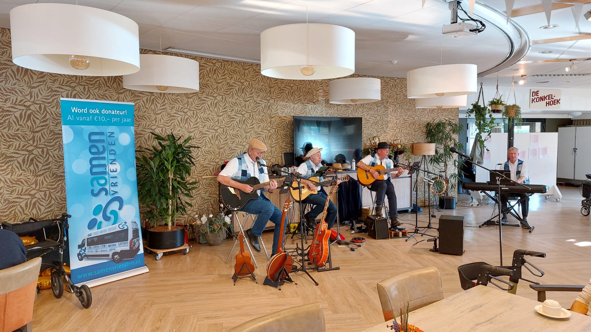 Op 4 november waren The Old Friends in de Bron