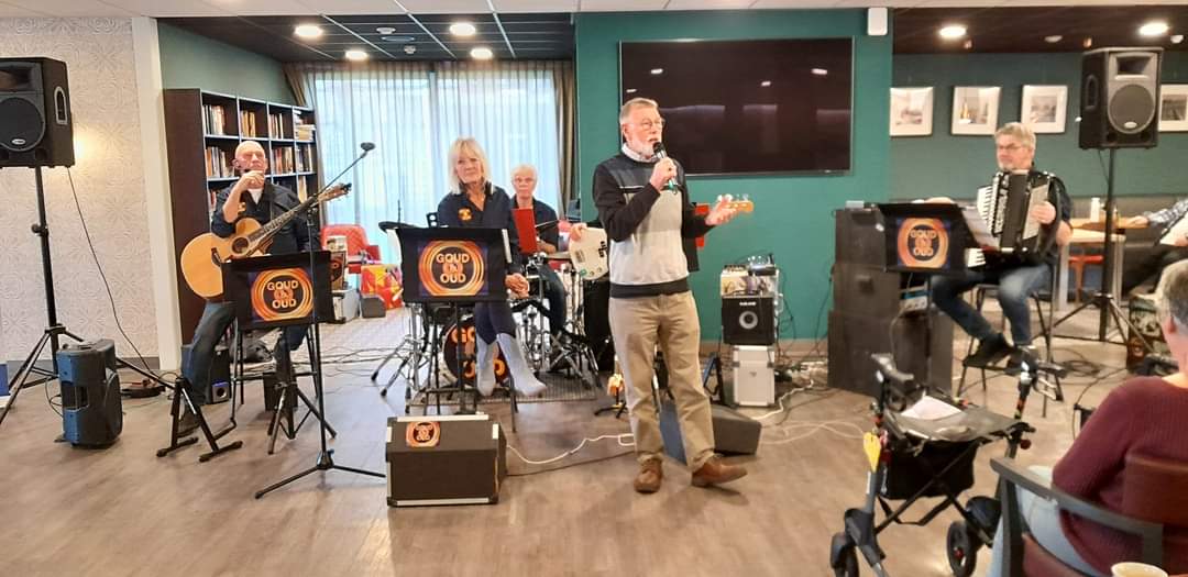 21 november was er een optreden van Goud & Oud in Magnushof 