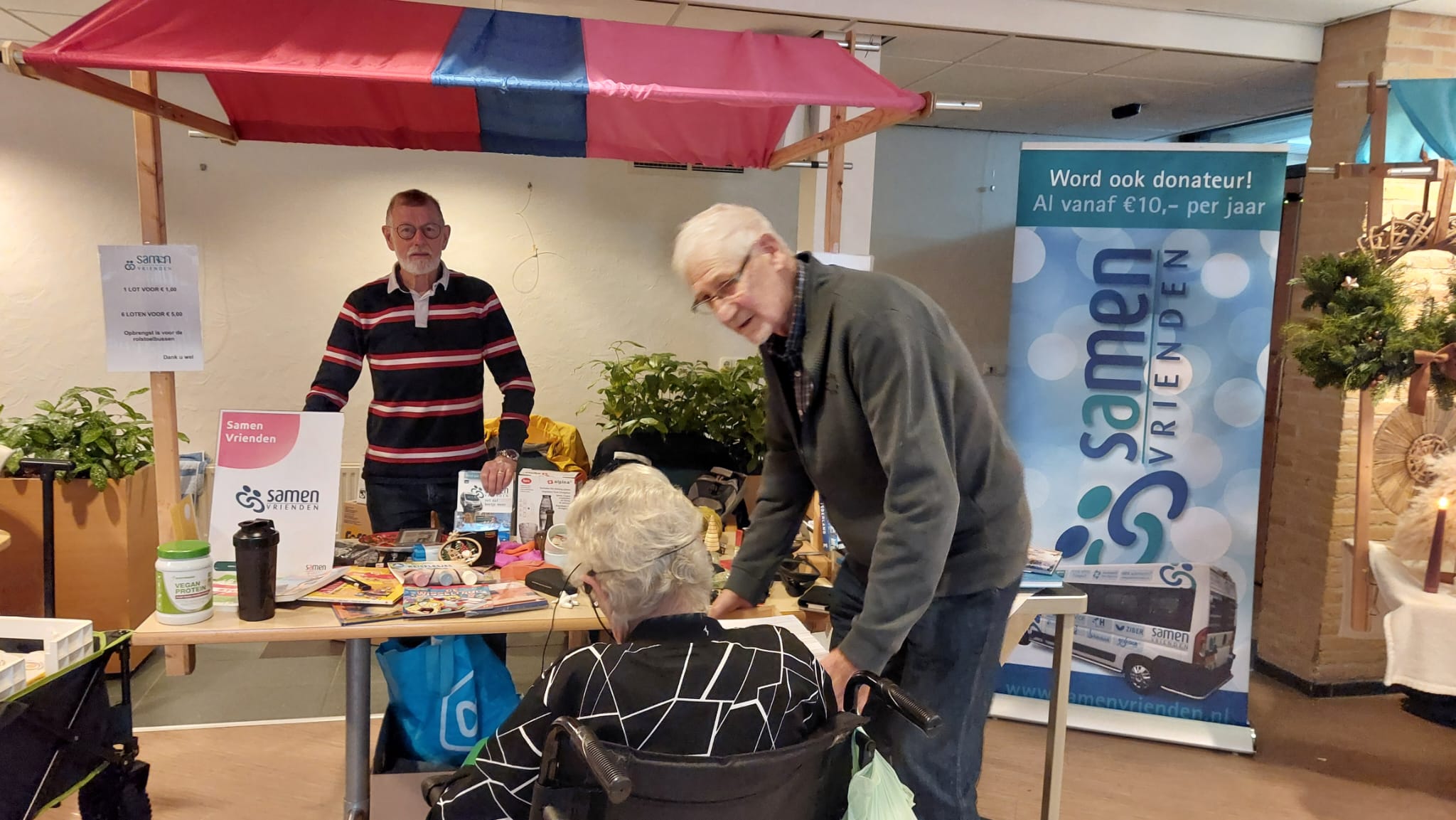 Samen Vrienden stond 27 november op de najaarsmarkt in Lelypark 